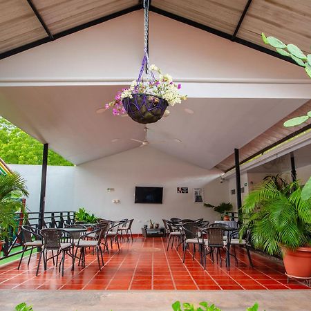 Hotel Villa Paraiso Villavieja Zewnętrze zdjęcie