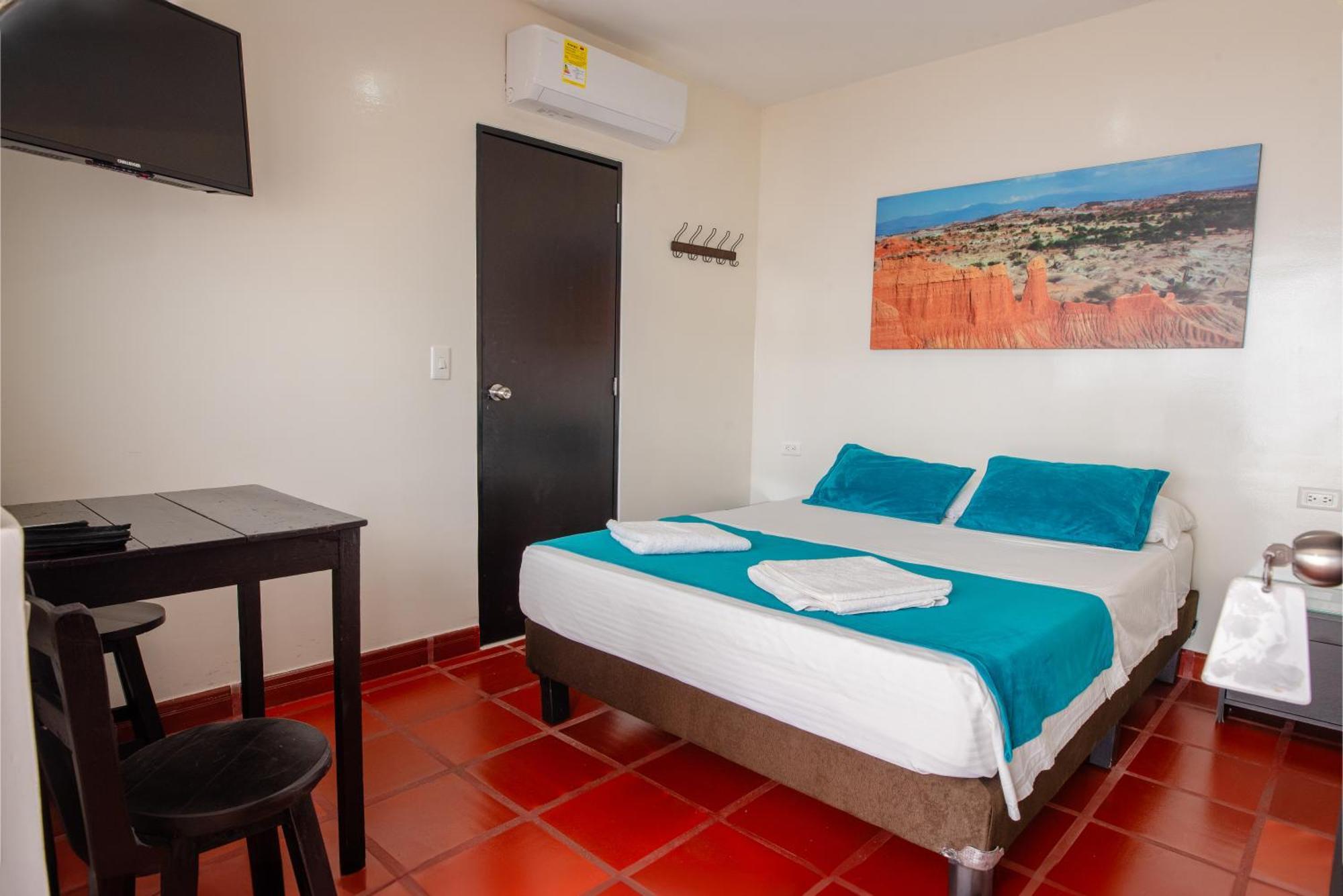 Hotel Villa Paraiso Villavieja Zewnętrze zdjęcie